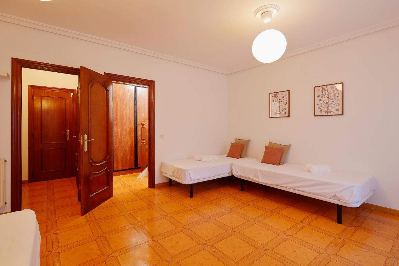 158A Triplex Rinconin Con Piscina Villa Gijón Eksteriør billede