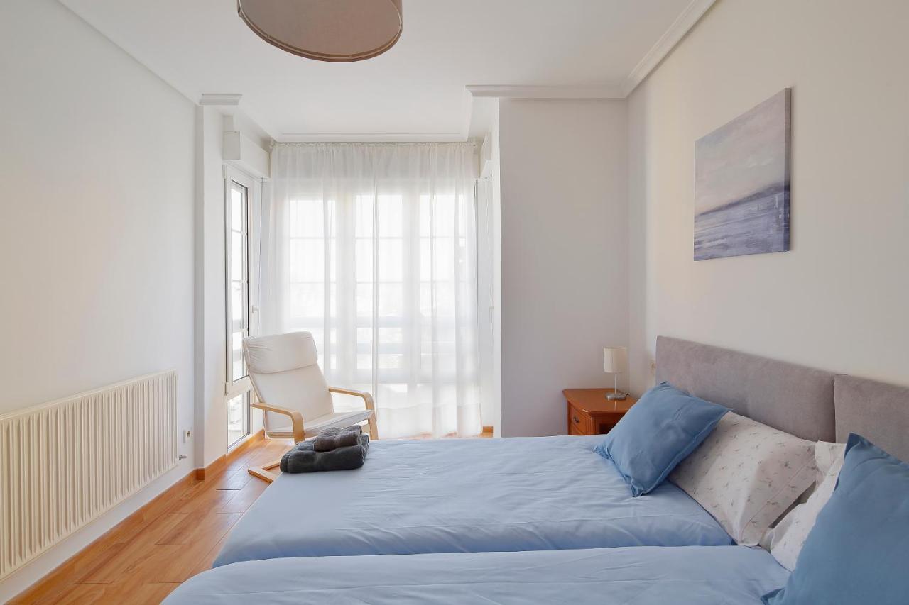 158A Triplex Rinconin Con Piscina Villa Gijón Eksteriør billede
